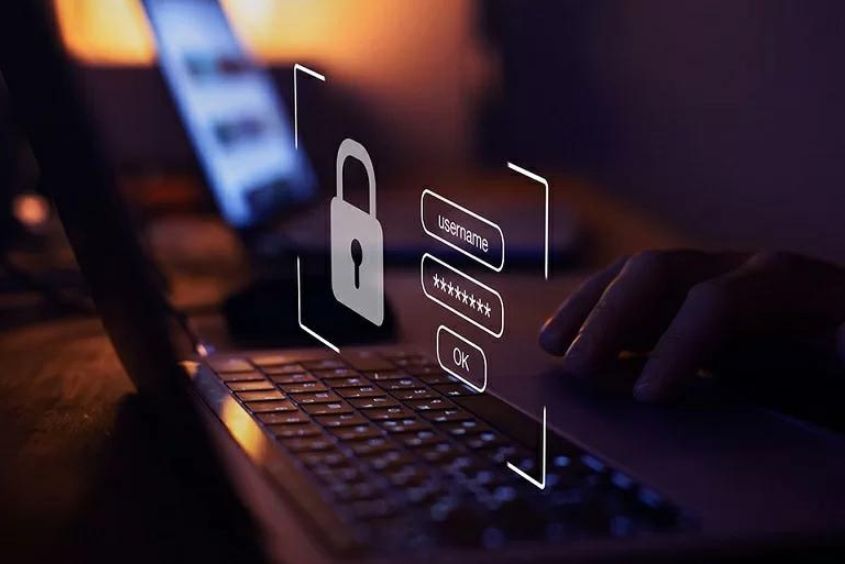Hack facebook và 10+ điều bạn nên biết
